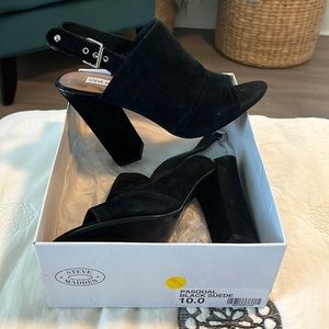 NWT black suede Steve Madden